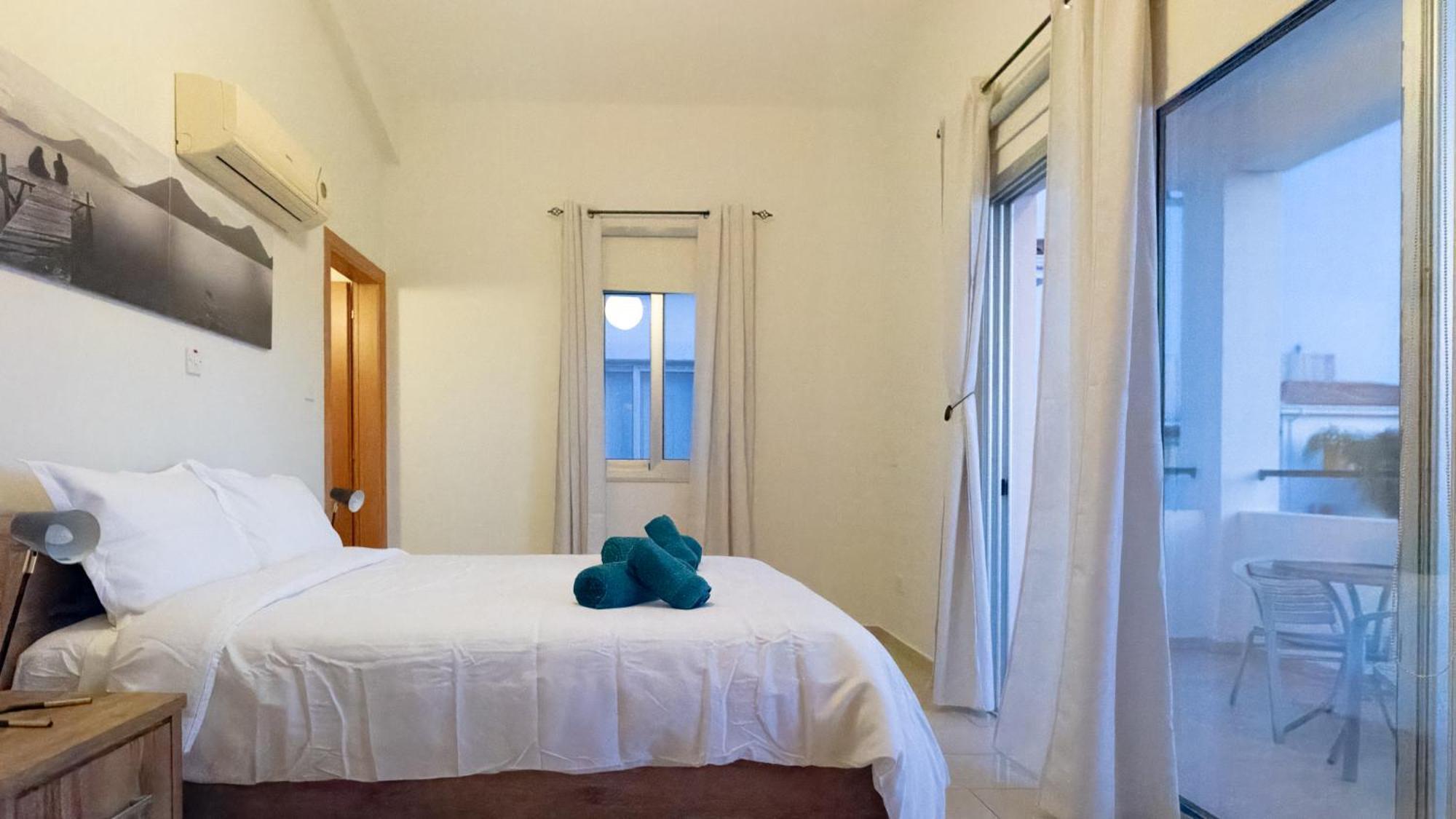 Nefeli Blue-Horizon 2B, Pool, Suites, Big Balconies Paphos Exterior foto