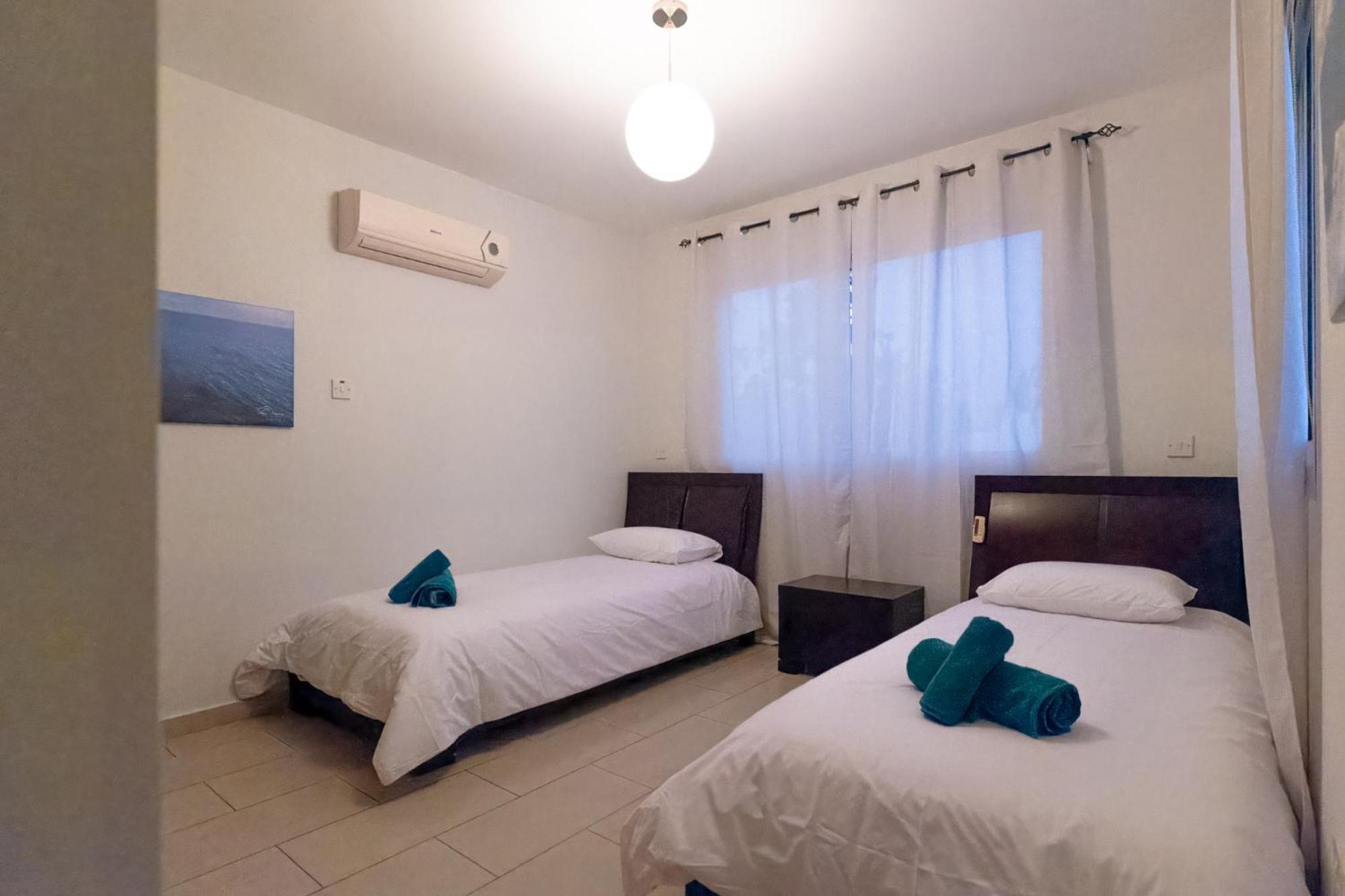 Nefeli Blue-Horizon 2B, Pool, Suites, Big Balconies Paphos Exterior foto